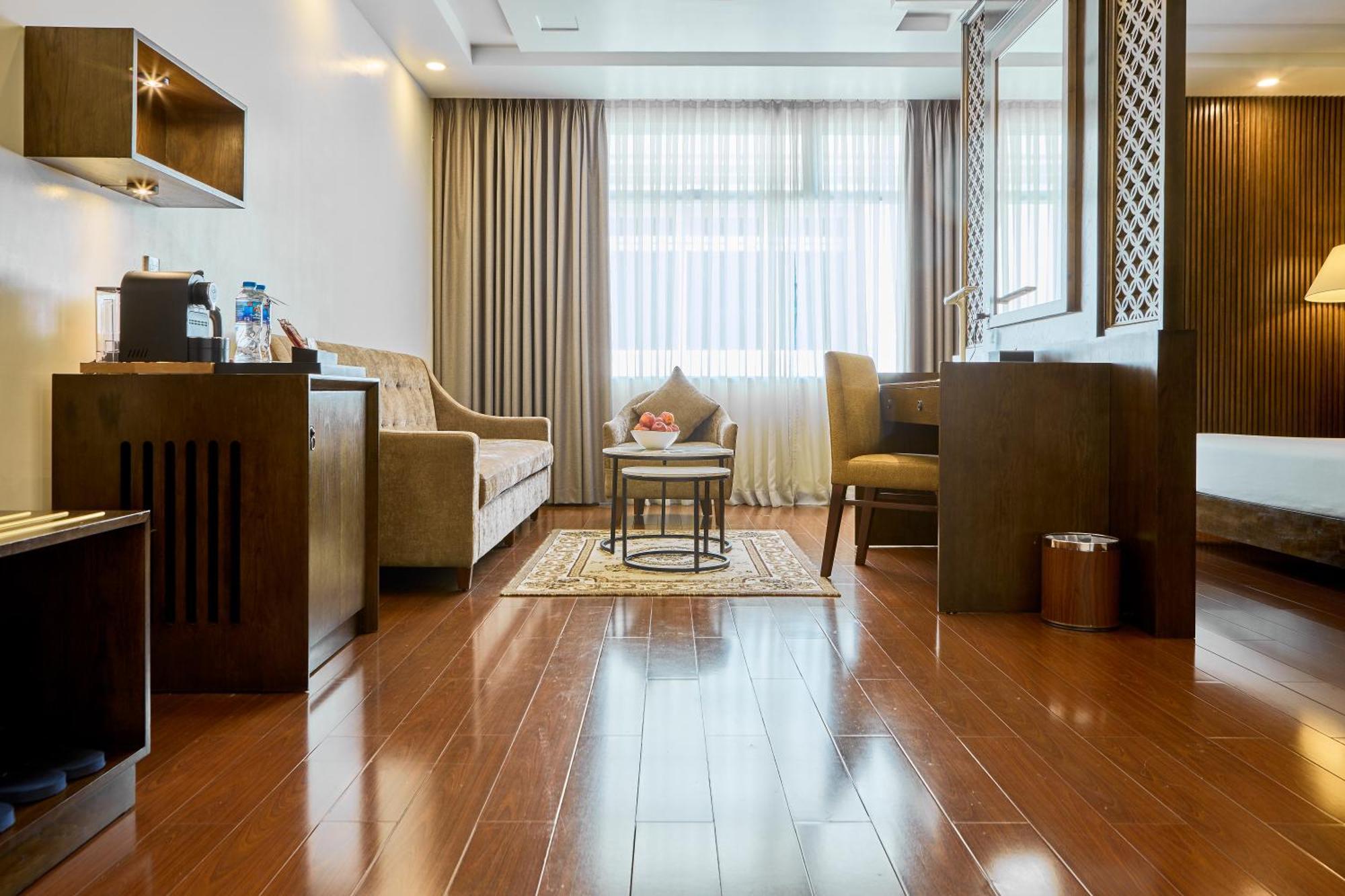 Kin Thi Sach 4* TP. Hồ Chí Minh