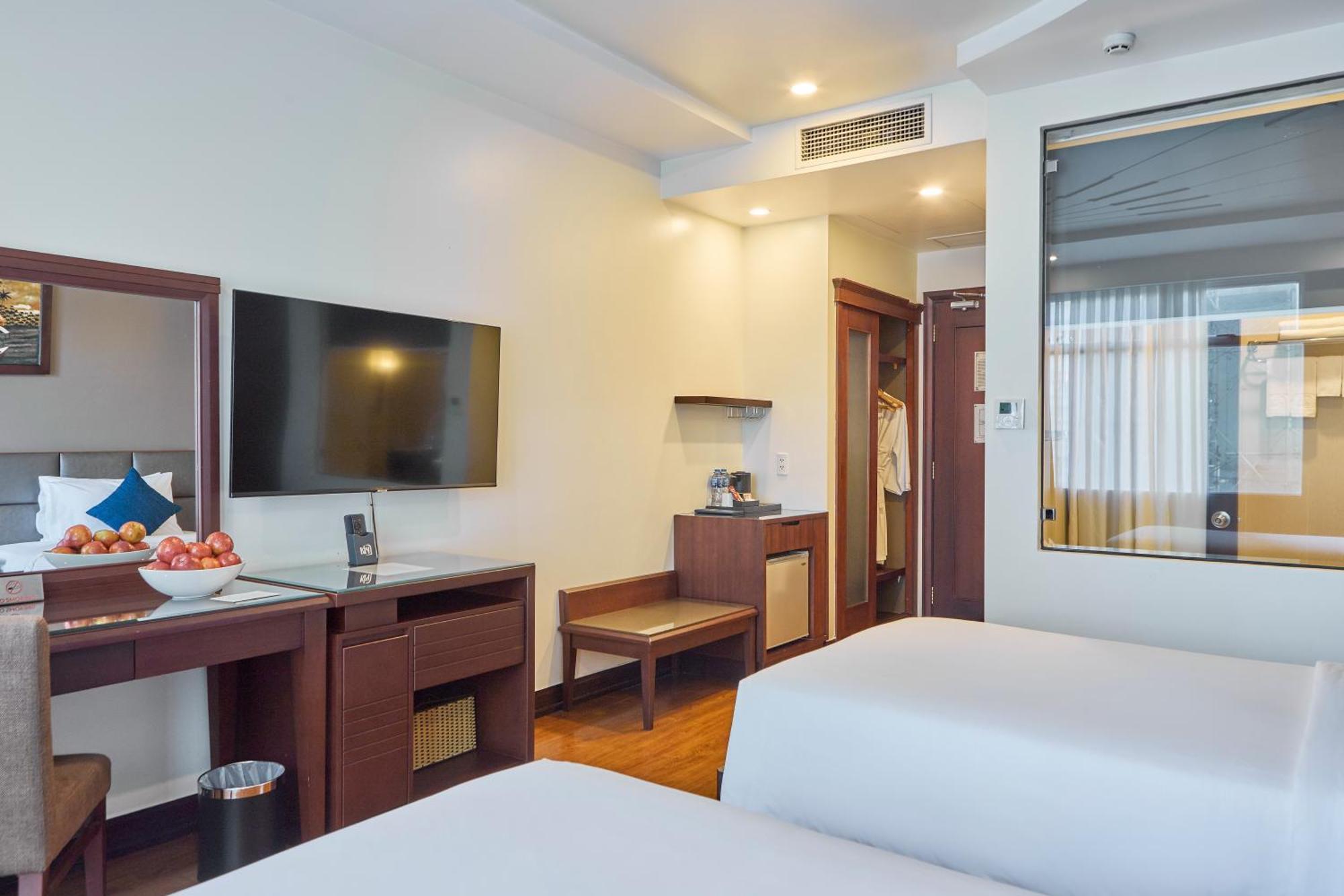 Khách sạn Kin Thi Sach