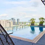 Kin Hotel Thi Sach